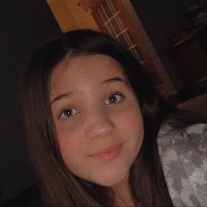 Meet your Posher, Karlie